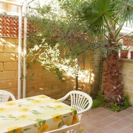 Charming For 6 Guests Baia